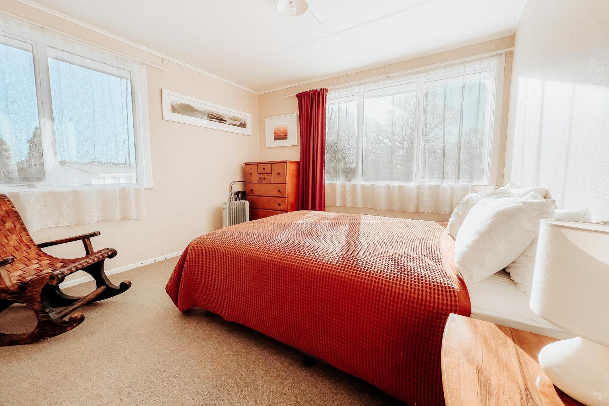 Alpine House Tongariro - Turangi Holiday Home 外观 照片