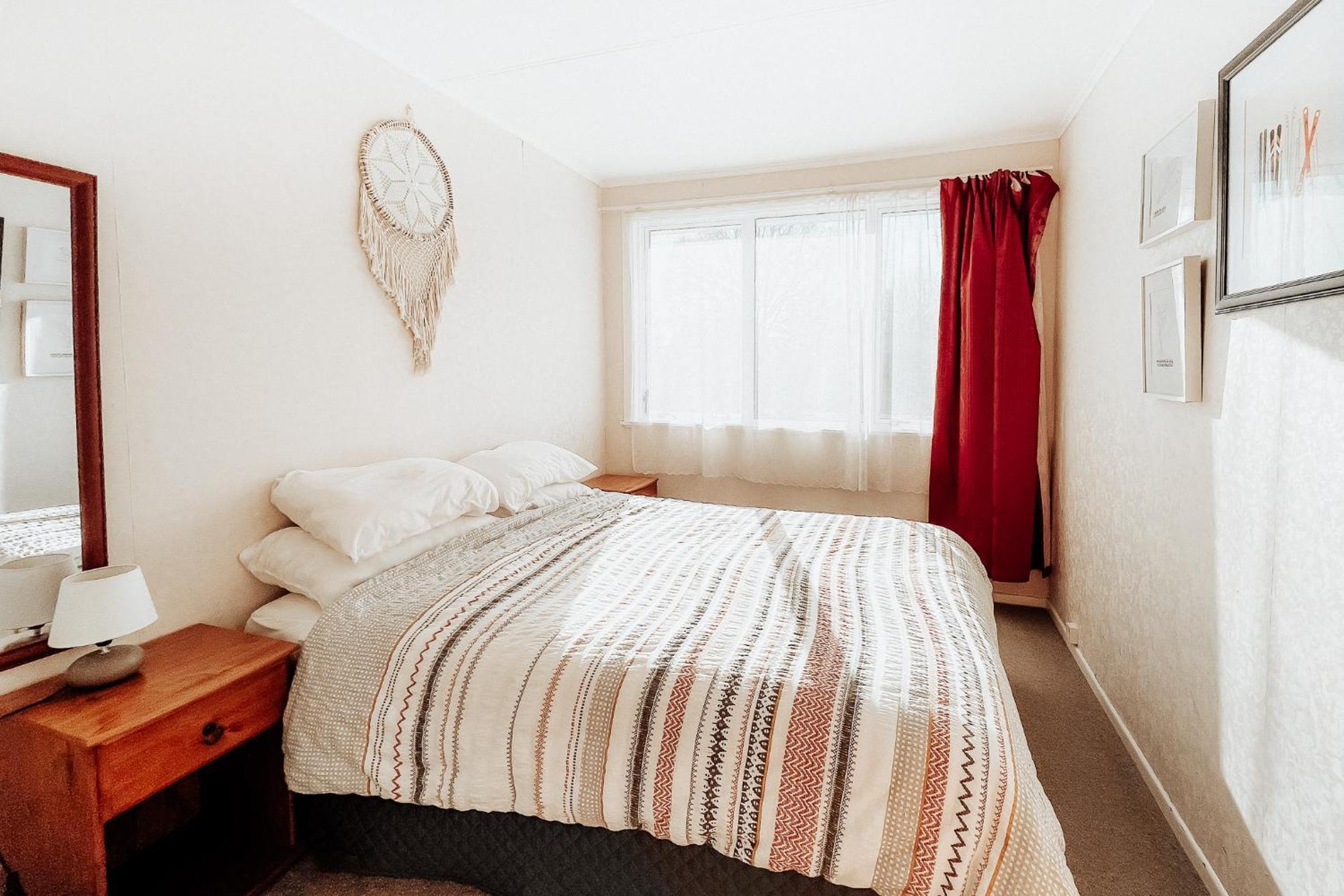 Alpine House Tongariro - Turangi Holiday Home 外观 照片